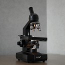 Микроскоп Levenhuk 320 PLUS